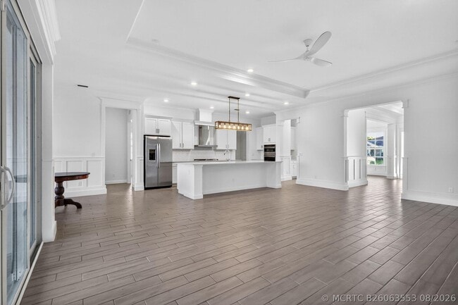 Building Photo - 799 Hookline Cir
