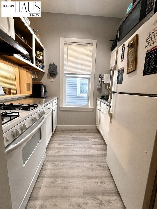 224 Columbia St Unit 1