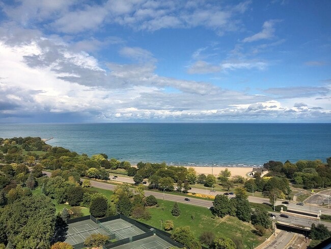 Photo - 5100 N Marine Dr Unit 10K