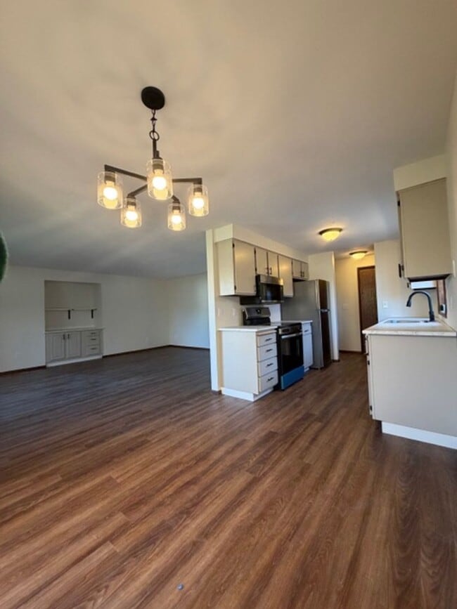 Photo - MIN912 Unit A