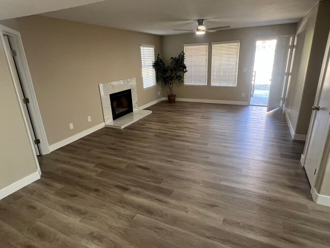 Photo - 3450 Erva St Unit 164