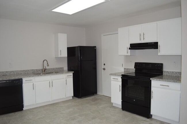 Photo - Newly remodeled 3 bed 2 bath