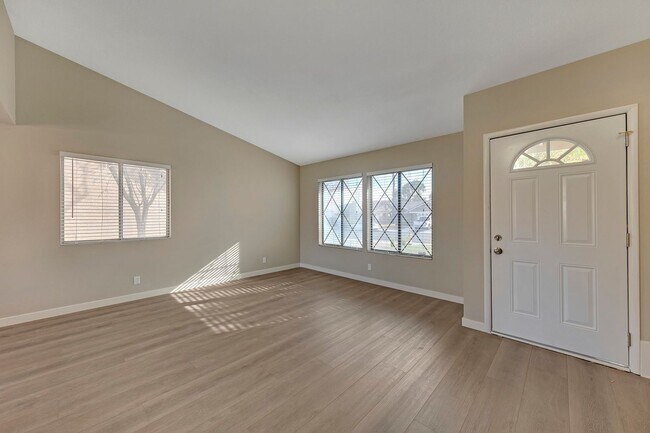Photo - 3158 Laurel Ave