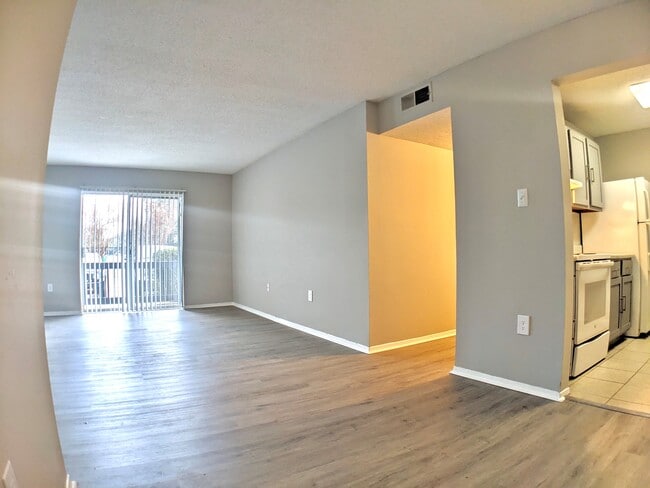 Photo - Magnolia Crossing Apartments