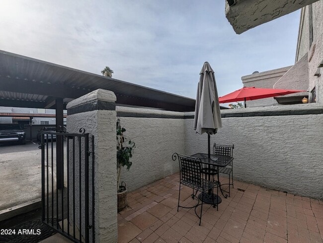 Photo - 18239 N 40th St