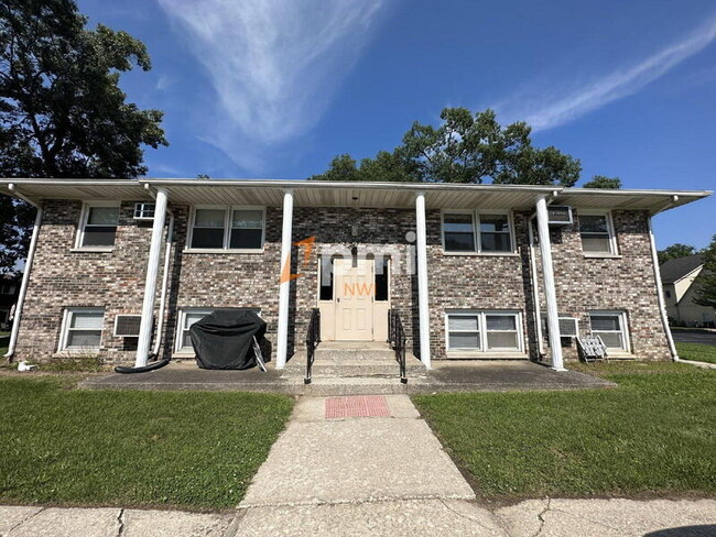 Photo - 2591 Parkview St Unit Apt 4