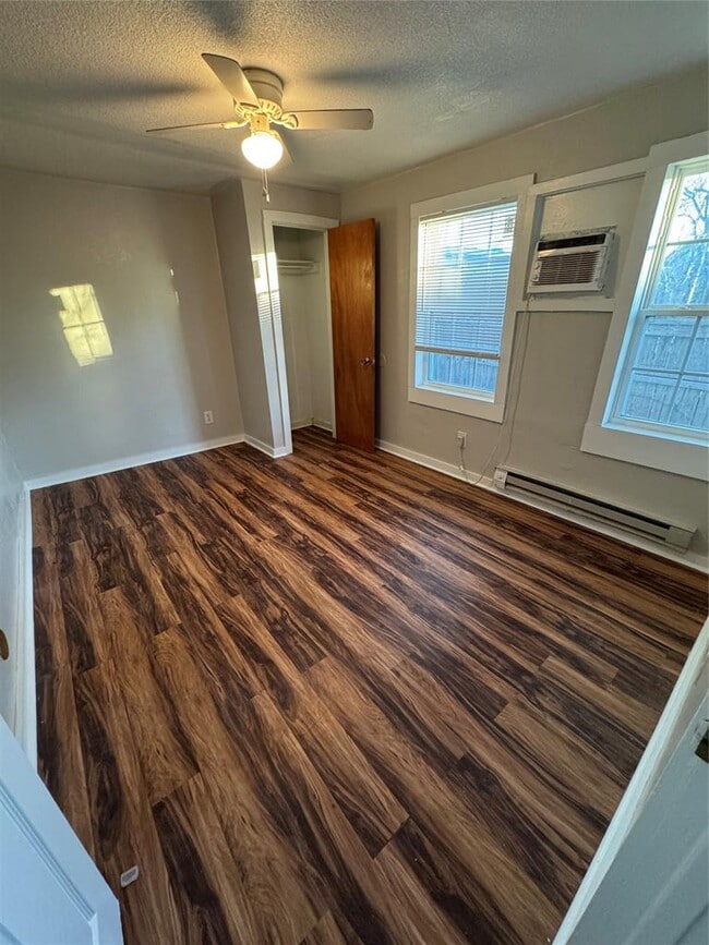 Photo - 4107 N Hammond Ave