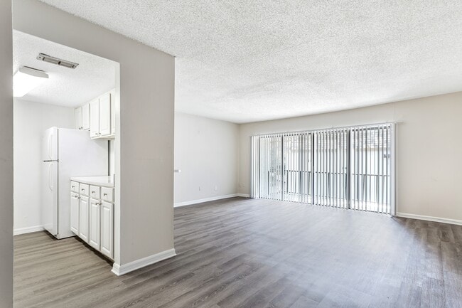 Photo - Greenwich Commons Apartment Homes