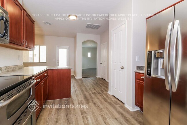 Photo - 15949 W Mauna Loa Ln