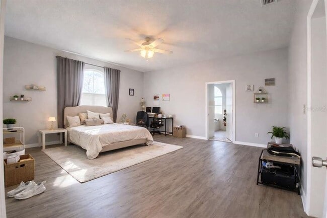 Photo - 5116 E 122nd Ave