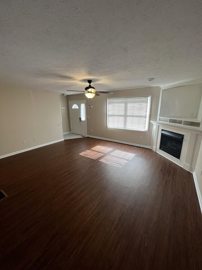 Photo - 152 Meadow Ridge Dr