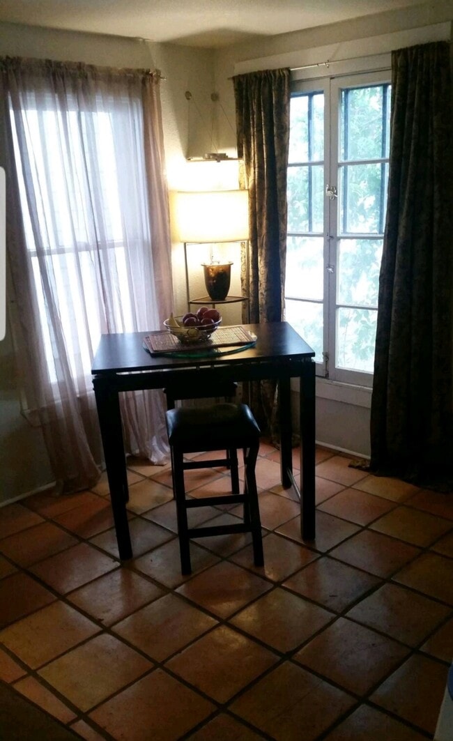 Photo - 353 Brahan Blvd