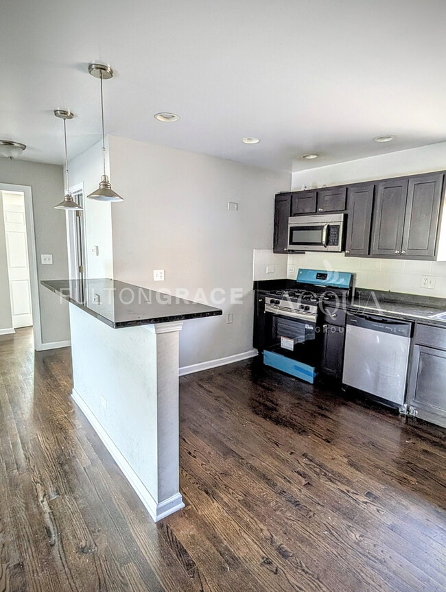 Photo - 2542 W Fitch Ave Unit 2