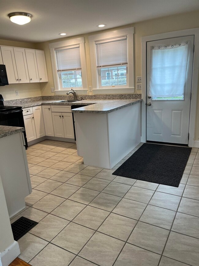 Photo - 79 Porpoise Way