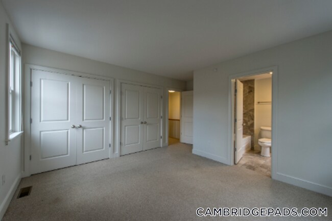 Photo - 110 Second St. Unidad PH12