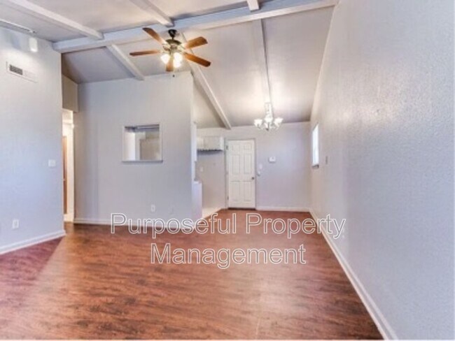 Photo - 2633 SW 68th St