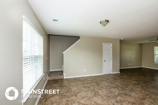 Photo - 6305 Sullins Rd