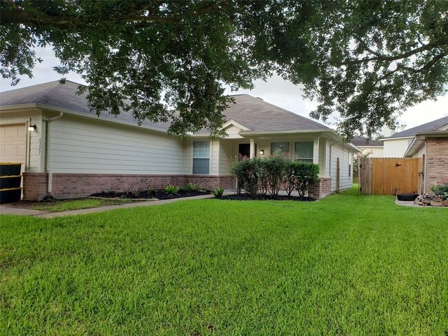 Building Photo - 6327 Hayman Dr