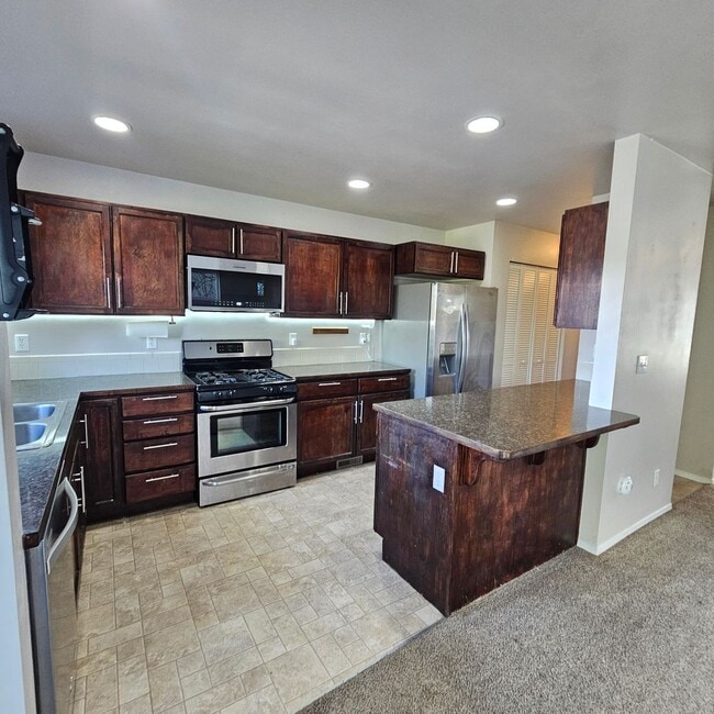 Photo - Beautiful Home with Mt. Rainier Views – Close to PSNS & Ferries