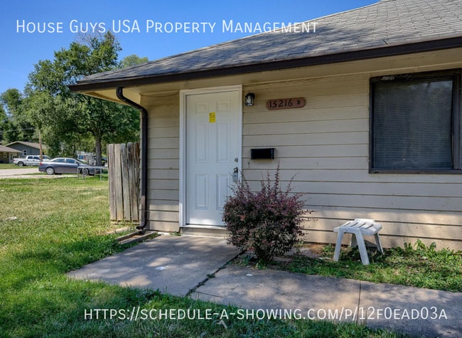 Photo - 15216 Bellaire Ave Apartment Unit D