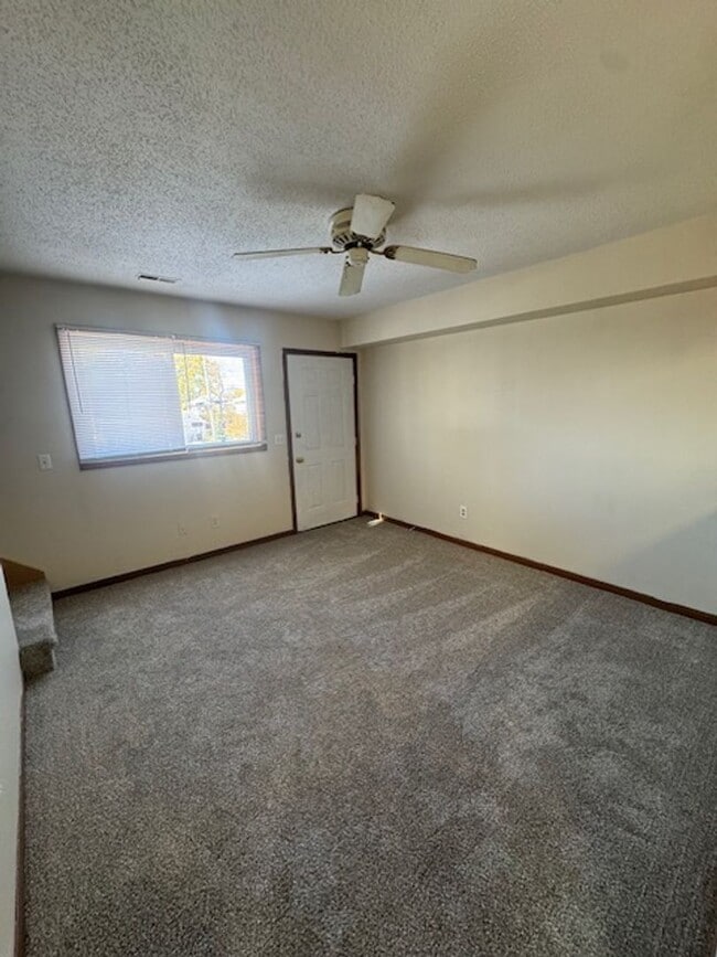 Photo - 2007 Hillside Ave