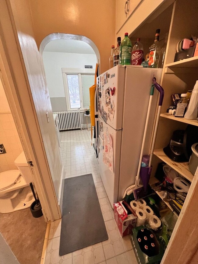 Photo - 420 W Arrowhead Rd