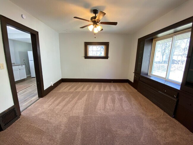 Photo - 2342 12th St SW