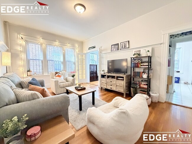 Photo - 99 Glenville Ave Unit 2