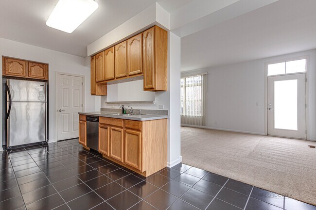 Photo - 726 Keystone Ln