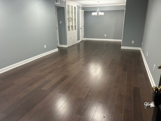 Photo - 359 N Post Oak Ln Unit 121