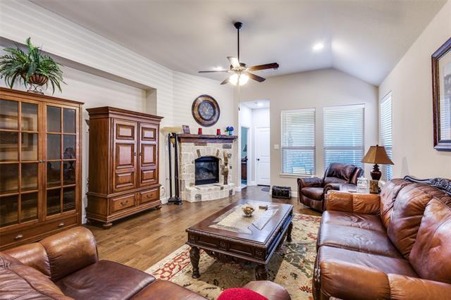Photo - 2204 Yorktown Dr