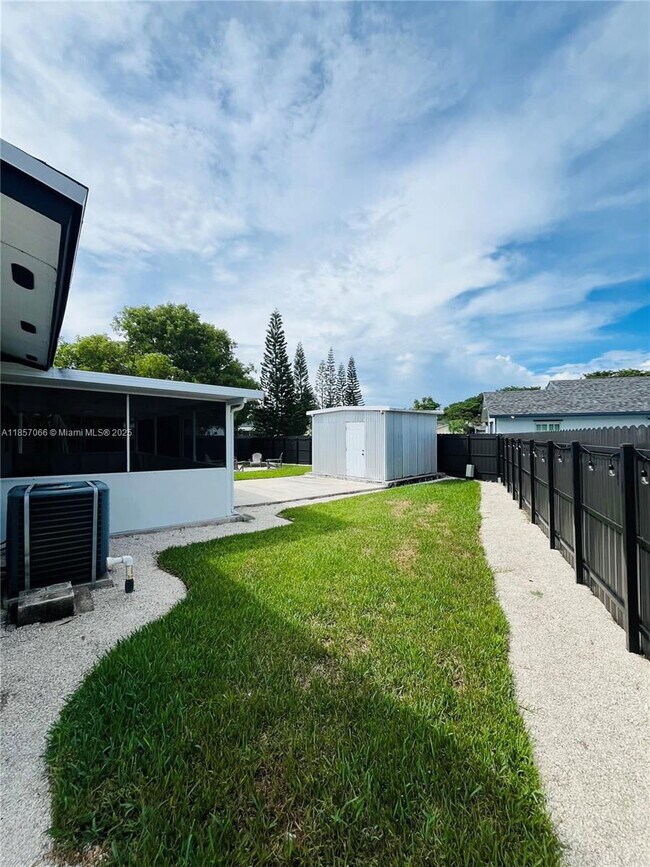 Photo - 1707 S Curlew Ln