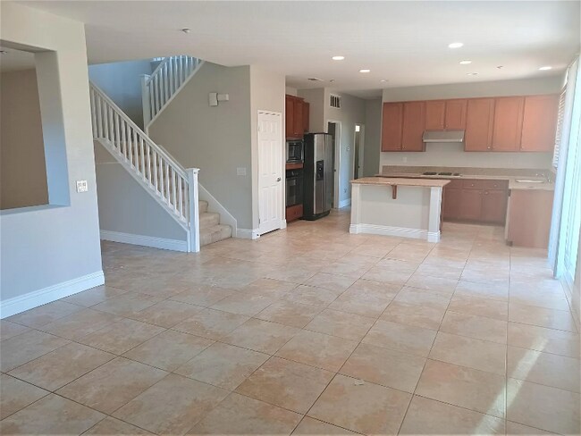 Photo - 16423 Los Coyotes St