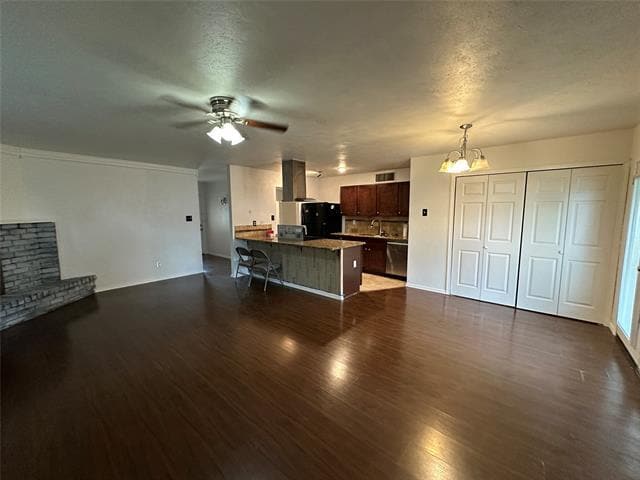 Photo - 910 Sunny Slope Dr