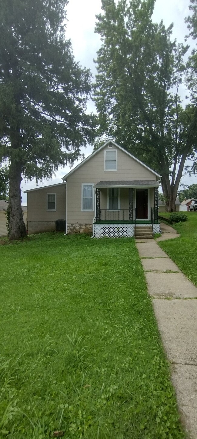 Photo - 924 Kearney St