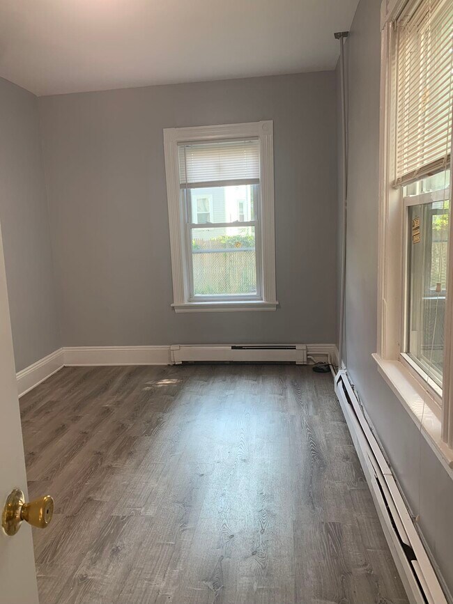 Photo - 146 Spencer St Unit 1