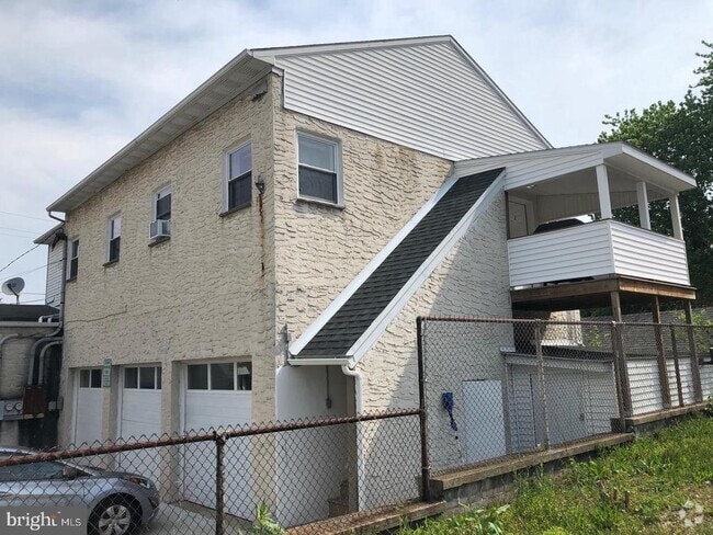 Building Photo - 340 Morgan St Unit 1 Rental