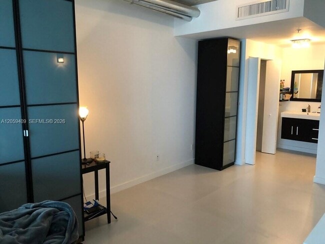 Photo - 690 SW 1st Ct Unit 1220