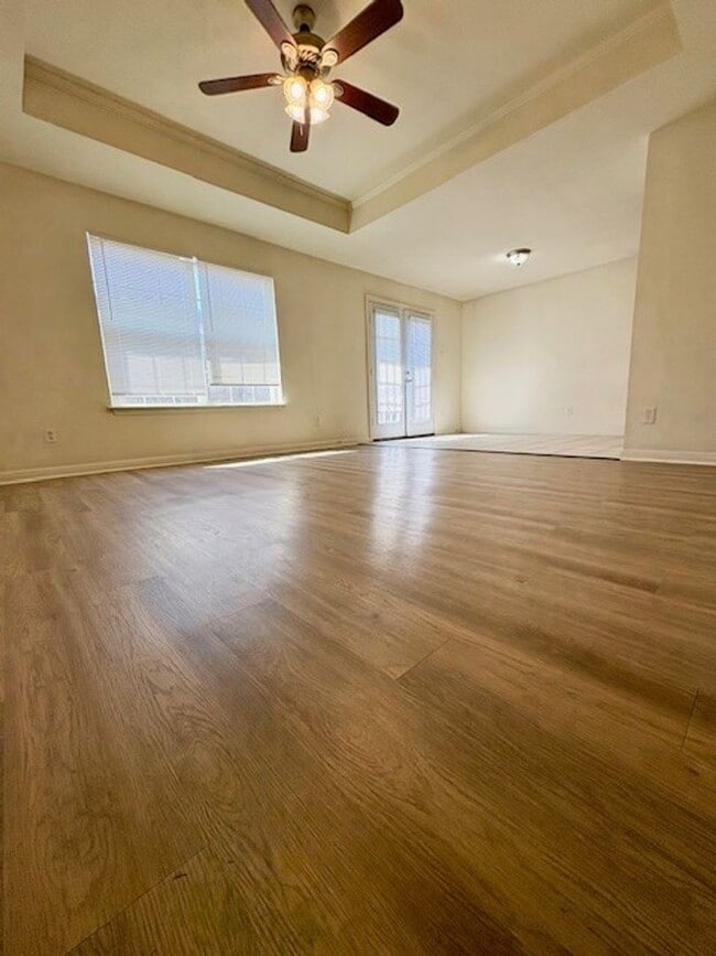 Photo - 10316 Hyacinth Ln Unidad B