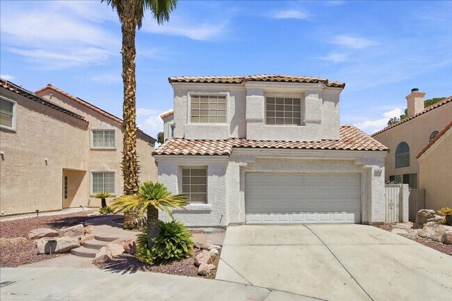 Building Photo - Bright & Spacious 3Bd Home with Vaulted Ceilings & Outdoor Kitchen