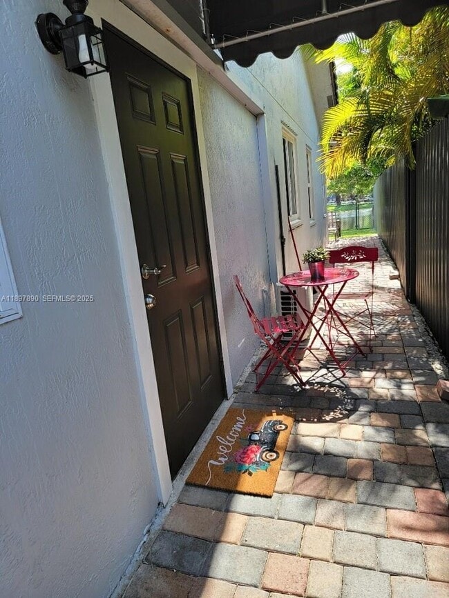 Photo - 5162 SW 157th Ct Unidad 0