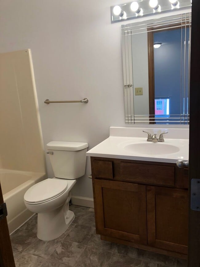 Photo - Amazing Townhome at a great price!