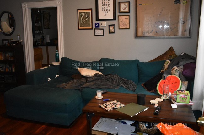 Photo - 21 Pratt St Unit 1