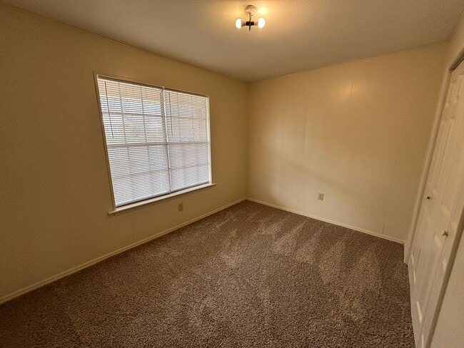 1815 S Erie, Apt 1-4