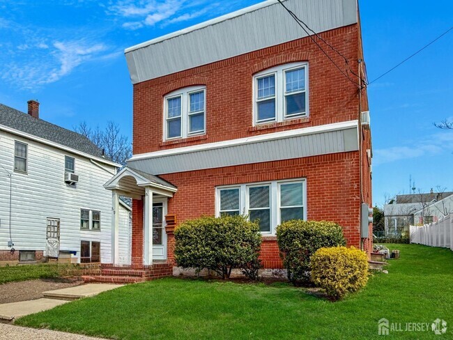 Building Photo - 810 Amboy Ave Rental