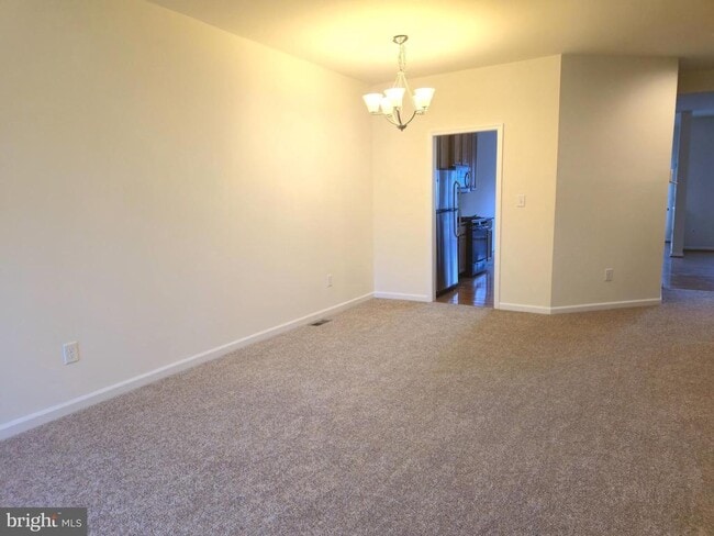 Building Photo - 1309 Madison Ln