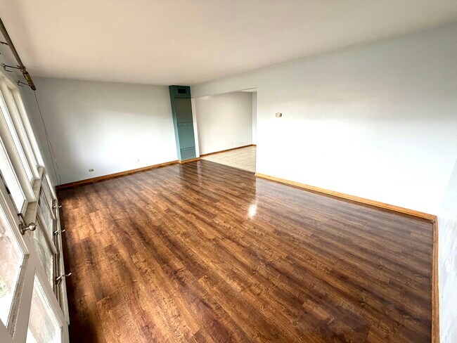 Photo - 3158 W 93rd St Unit 3C
