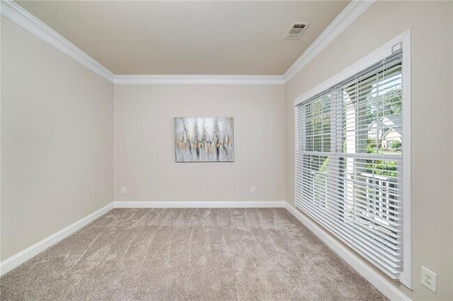 Photo - 1120 Bagwell Dr NW