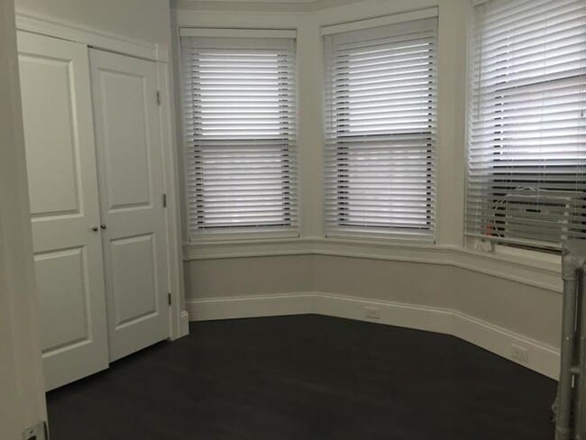 Photo - Nicely renovated 2 bed in the heart of Fenway!