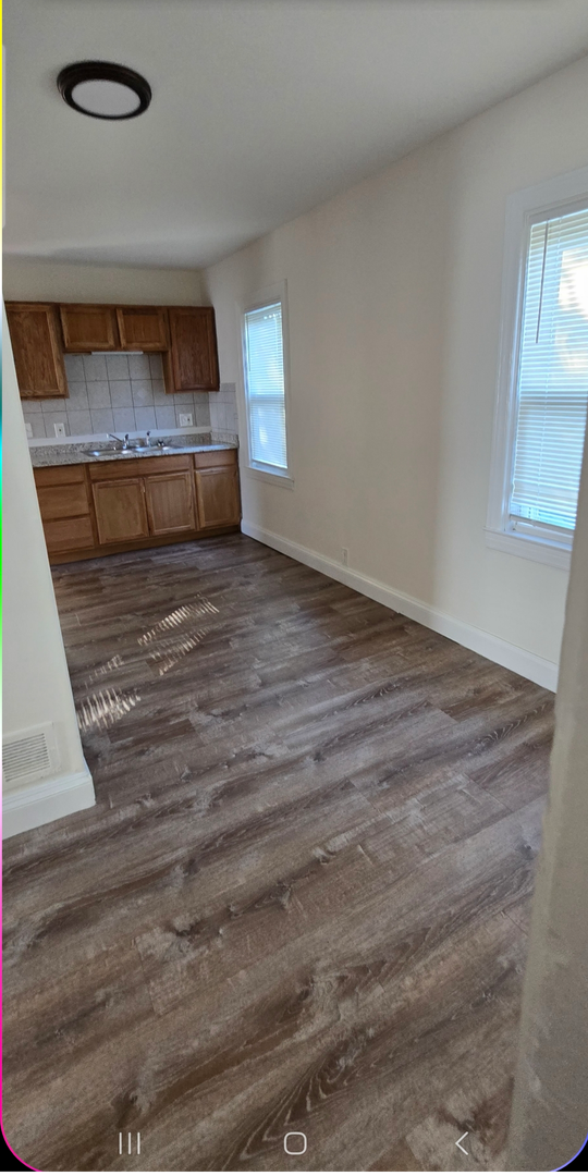 Photo - Cute 2 bed 1 bath 1 car garage